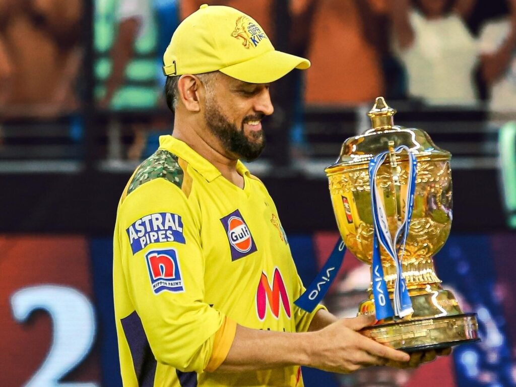 dhoni retired